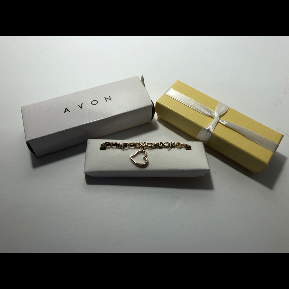 Heart Charm Tennis Bracelet in Gift Box